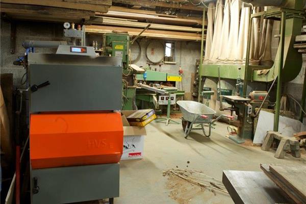Hout verwarming voor schrijnwerkerijen